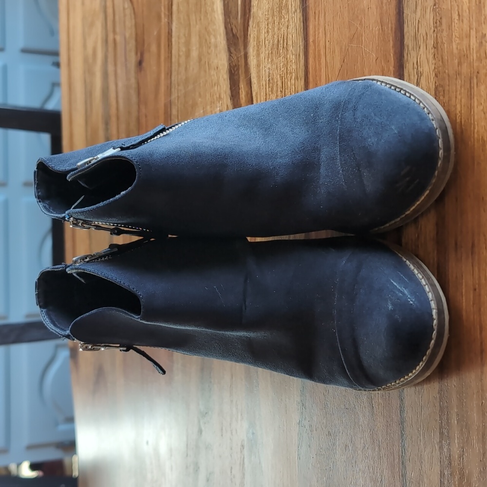 Dolce Vita Navy Blue zip Booties